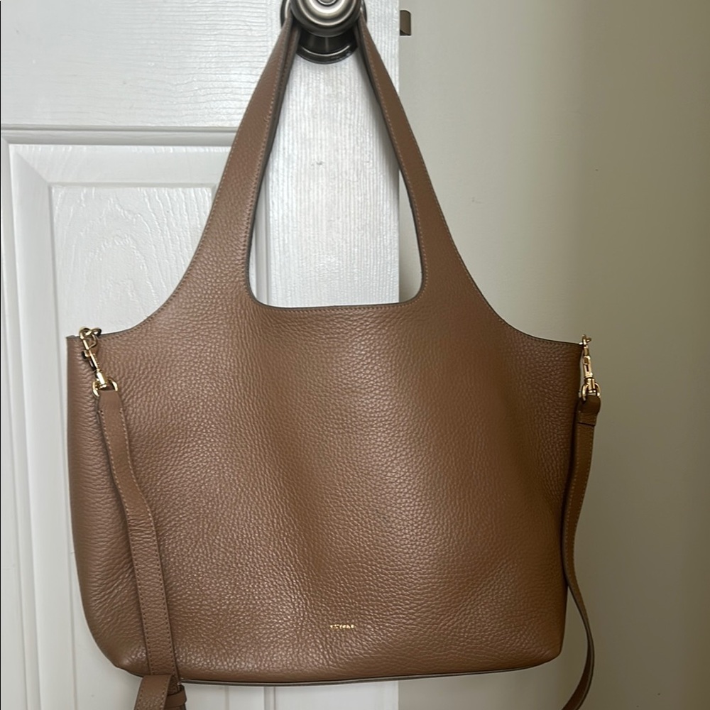Cuyana Tan Leather Tote Bag